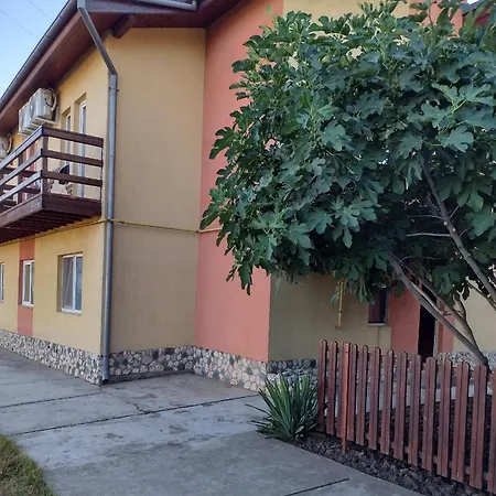 Atipic Guest house *