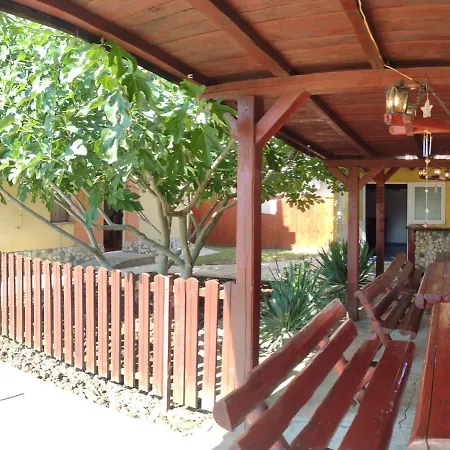 Guest house Atipic Costinesti