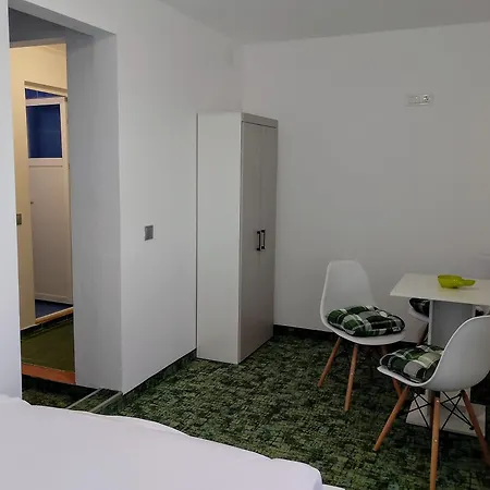 بيت ضيافة Atipic