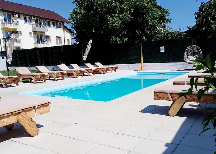 Atipic Πανσιόν